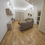 La Casa Di Mama 3* Palermo